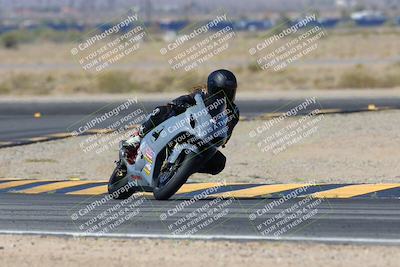 media/Mar-24-2025-Moto Forza (Mon) [[57ce5c5cff]]/3-Beginner Group/Session 2 (Turn 11)/